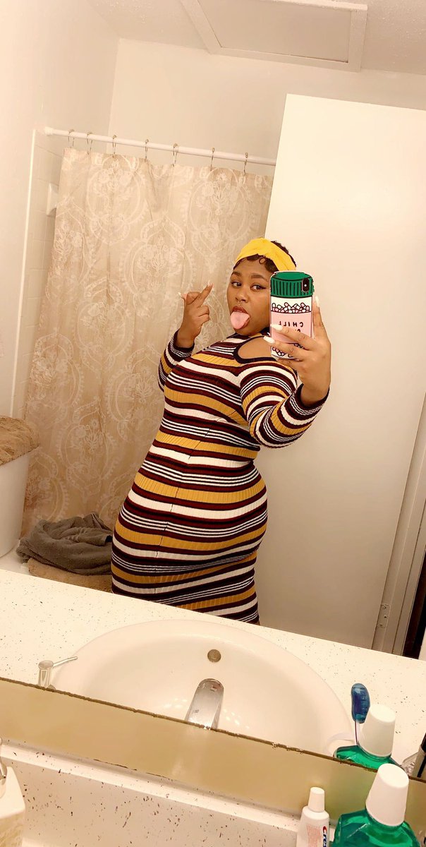 tipthysource's tweet photo. It’s my fucking birthday weekend I’m lit I’m feeling myself and I’m stepping into this greatness 👏🏽👏🏽♍️🥳#KobeYear #birthdaygirl #Sept22nd https://t.co/daxXAM2LaZ