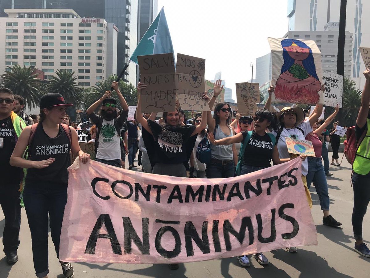 Rich_Arq's tweet photo. Ya nos sigues...? Un grupo de amigxs con perspectiva de género y sin discriminación tomando acción para salvar el #Planeta @contaminantesa #SabadoDeGanarSeguidores #PáQueVeanQueSePuede #Movilizarnos #UsarLaBici #DejarElAuto #ChuparEnTermo #MarcharEnLluvia #AMOR #COMUNIDAD https://t.co/jTLIBg8Zsj