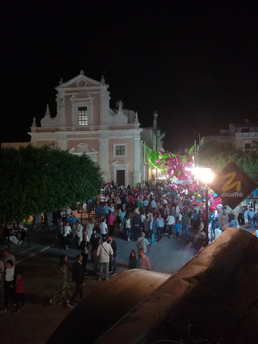 FabSciarratta's tweet photo. #fastucafest festa del pistacchio di Raffadali. https://t.co/PUSiZ957Va