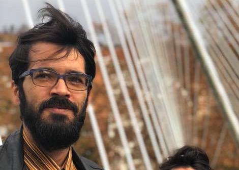 En 2015 el artista plástico Léster Álvarez mostró 5 esculturas de libros hechas con madera. "Fue una especie de venganza para desagraviar algunas obras literarias que nunca fueron publicadas por las editoriales cubanas", me contó en esta entrevista. 14ymedio.com/nacional/edito…