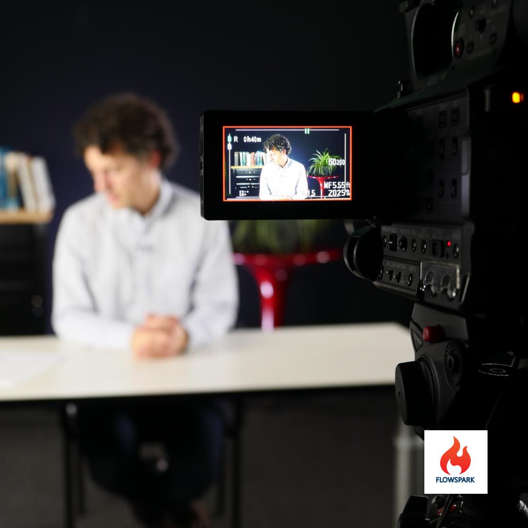 flowsparkmedia's tweet photo. Behind the scenes of our video shoot for @SpringerNature. Keep us in mind for your next production. #videoproduction #videoproductioncompaniesinnewyork #VideoProductionNYC #VideoProductionNY #videoproductioncompany #videoproductionservices #videoproductions #producer #production https://t.co/USnyHb1f0A
