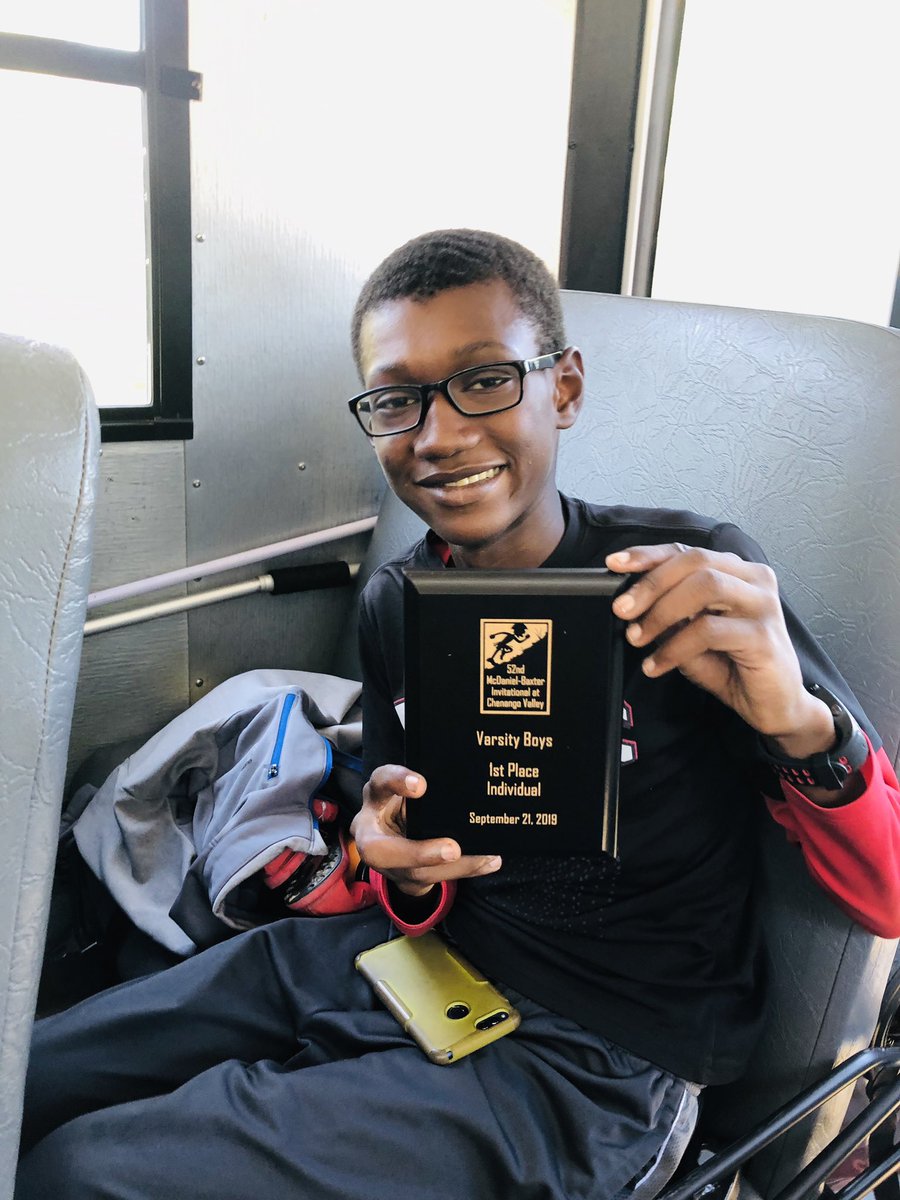 jennylb343's tweet photo. McDaniel/Baxter Invite at Chenango Valley.  A special congrats to Binghamton’s Mohammad Sakayl on his 1st place finish #BPatriotProud  @BinghamtonCSD https://t.co/re8EoIW1pa