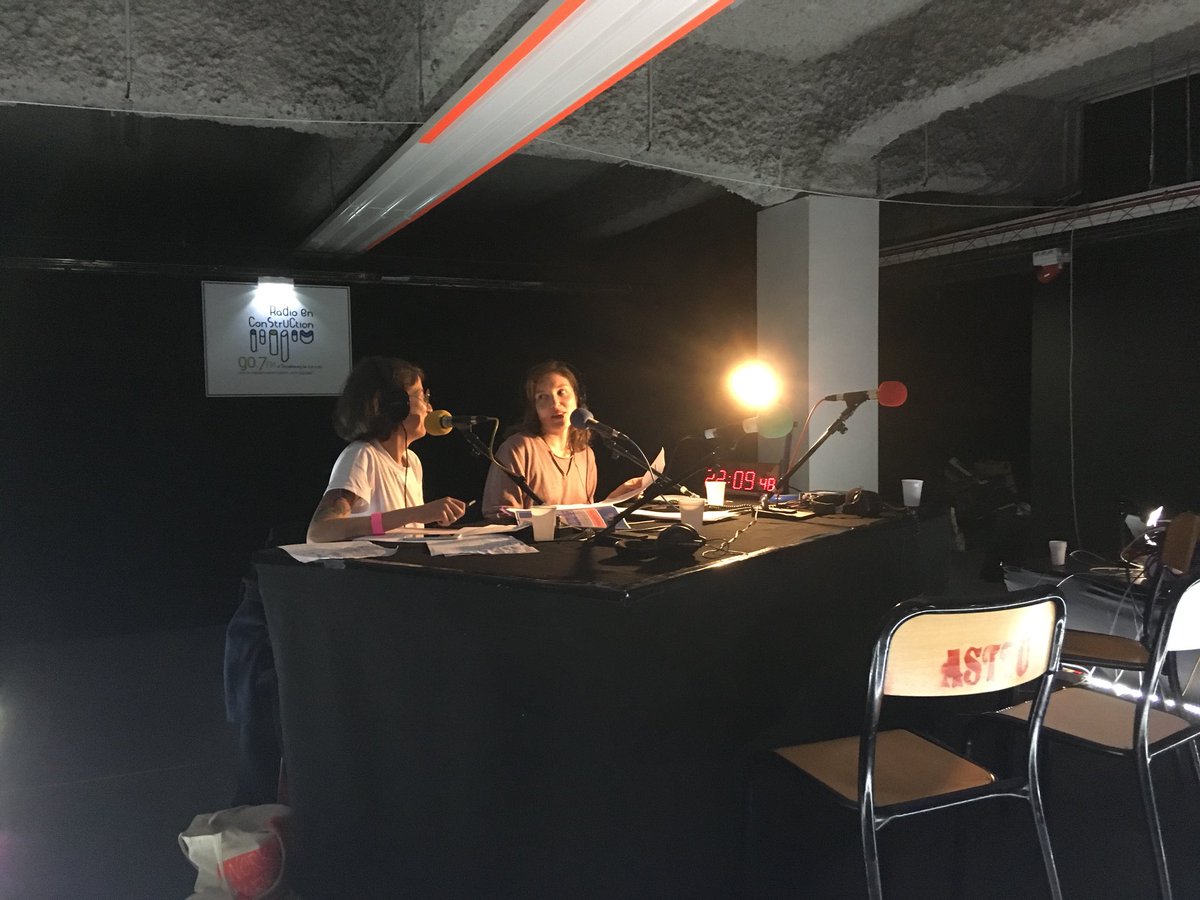 Nous sommes en direct de <a href="/ososphere/">L'Ososphère</a> pour la dernière nuit du festival jusqu’à 2h du matin! Au programme musique électronique, jeux vidéos et récits du quartier! 🔊🔊