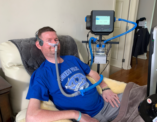 alsassociation's tweet photo. UPCOMING WEBINAR: "Integrated Respiratory Care with VOCSN - 5 Therapies, 1 Device" on Tuesday, September 24 at 1:00pm (ET). Learn how people living with #ALS, like Pat Quinn, are using @MyVOCSN to meet their daily care needs. Register here: https://t.co/Ri2IsAsqNY
#ALScare https://t.co/hE8e0IN4xD