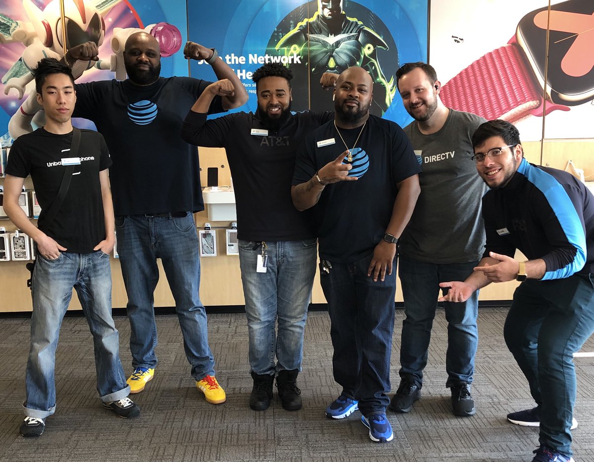 What #3 in NE looks like 😎 #TeamRandolph <a href="/pnixnix/">Peter Nixon</a> <a href="/WilliamGStovall/">William Stovall</a> <a href="/TheRealOurNE/">#OurNE</a> <a href="/AttDrawhorn/">ATT DRAWHORN</a>