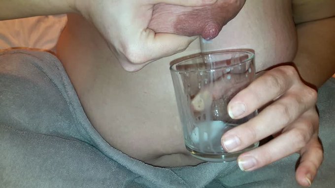 Just made a sale! I enjoy my delicious breastmilk https://t.co/8mEo0qP2lW #MVSales #ManyVids https://t<a href="/tag/manyvids"class="tags"><span>#manyvids</span></a><a href="/tag/mvsales"class="tags"><span>#mvsales</span></a>