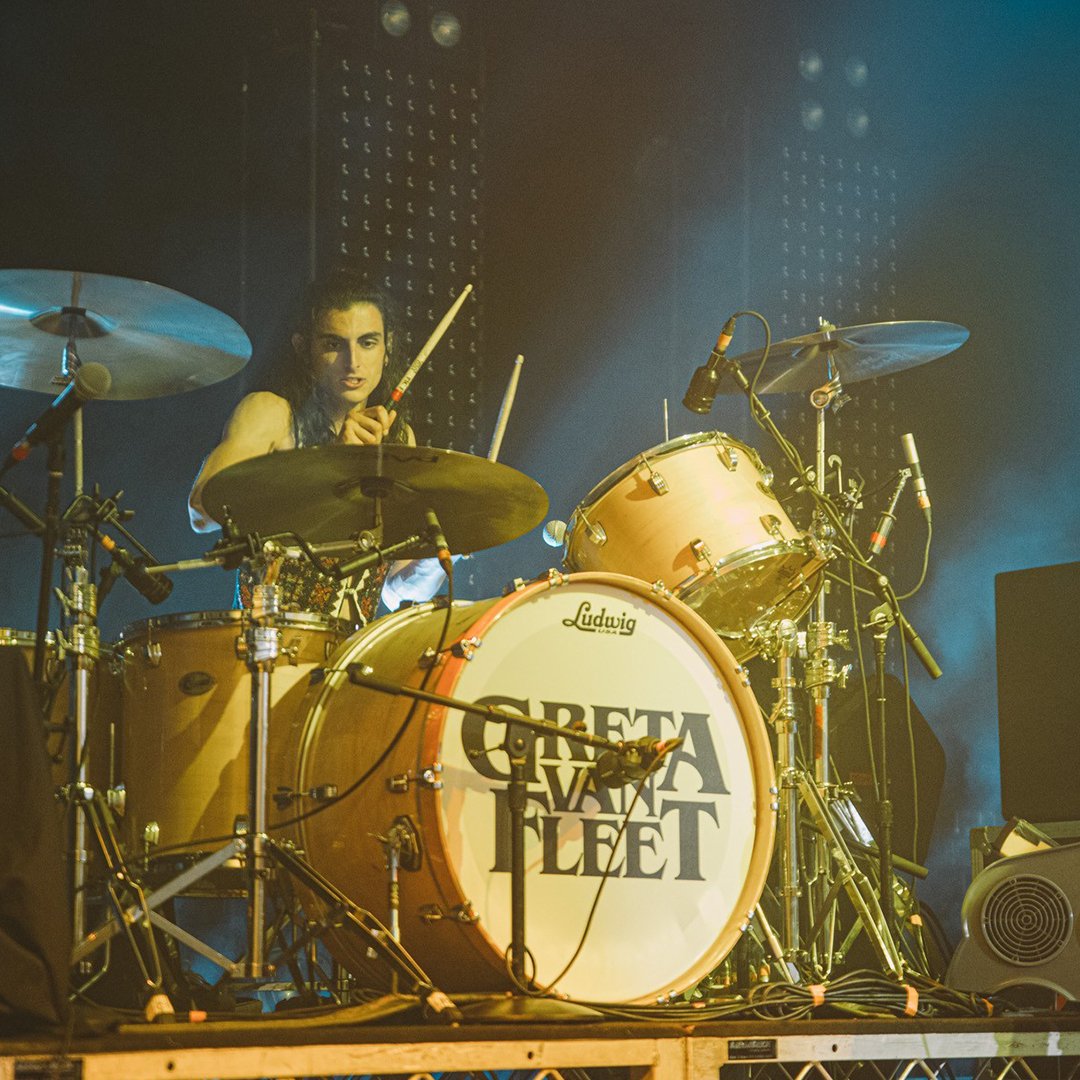 GretaVanFleet's tweet photo. North America March of the Peaceful Army begins tonight in Kansas City. 

📸 by Jose Sanchez https://t.co/OjUT3xyPNQ