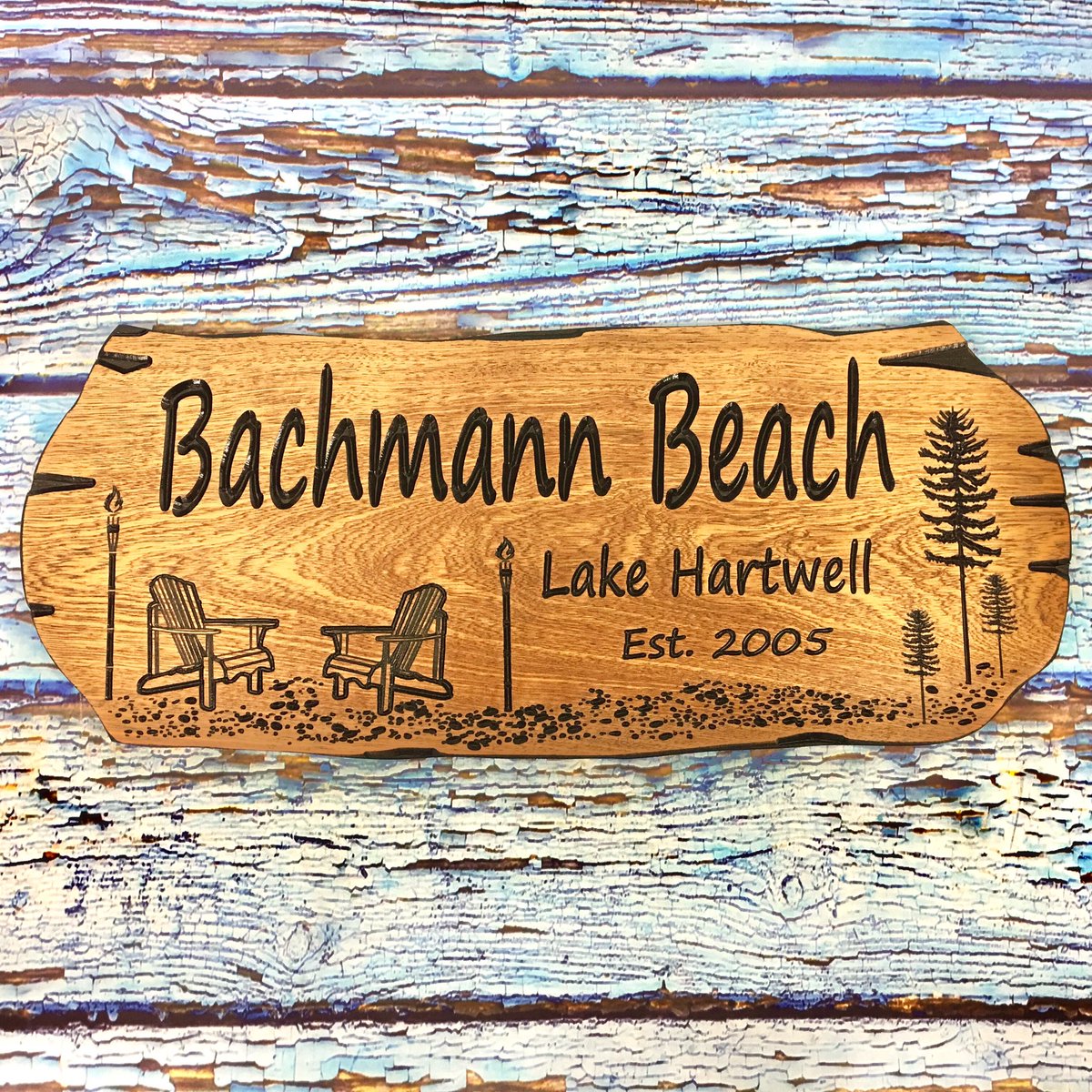 BenchmarkSigns's tweet image. Consider a personalized wooden carved sign to give this holiday season. Visit us at benchmarksignsandgifts.com. #gifts #personalizedgifts #Caturday #SaturdayMorning #SaturdayVibes #Wooden #rusticdecor #modernfarmhouse #rustic #homedecor #cabinlife