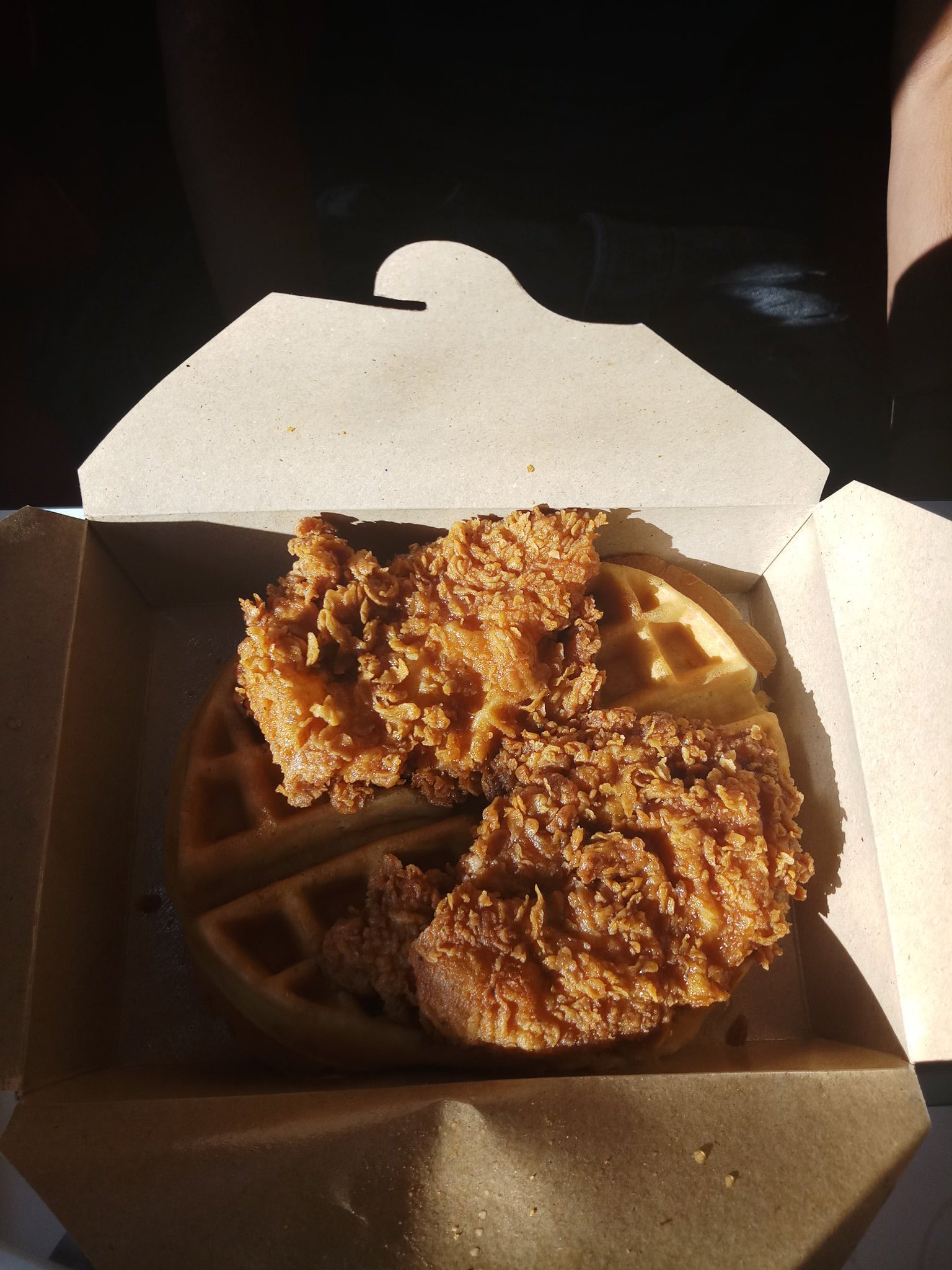 Reformed Mundah Chicken And Waffles Are Underrated Roscoes Birmingham