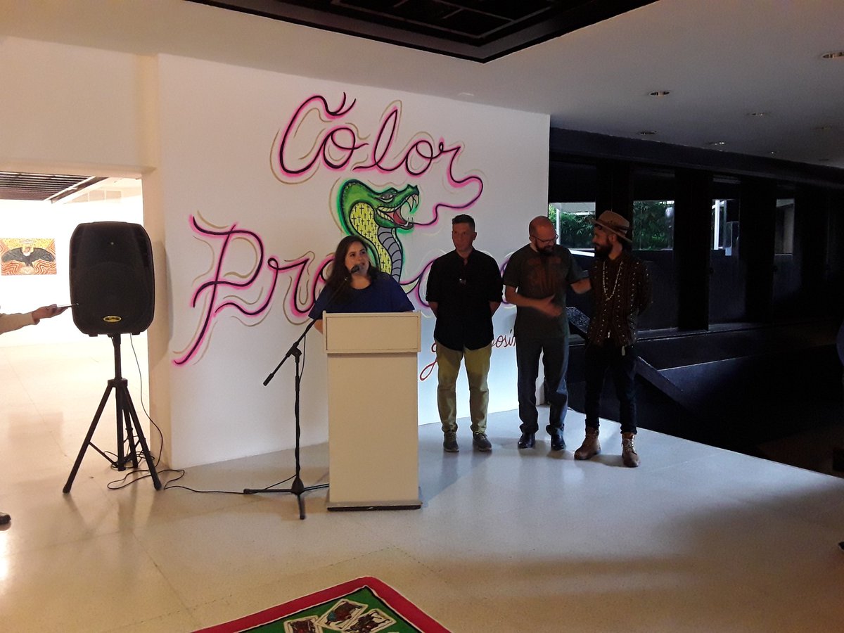 MAC_Reveron's tweet photo. #Ahora Comienza la inauguración de la exposición #ColorProfano en la #sala8 del @MAC_Reveron
#FMN #Maccar #InauguracióndeExposición https://t.co/nHO9tlR5kH