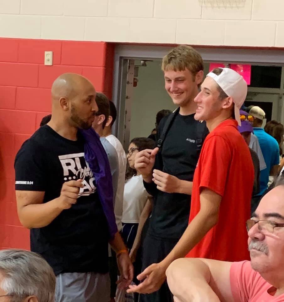 stat_elite's tweet image. It’s always great to catch up with my guys outside of training, practice and games. 💯🏁🏀 #STATFamily #STATstrong #Statpro #basketball #TMC @tyjack51 Ethan Miller