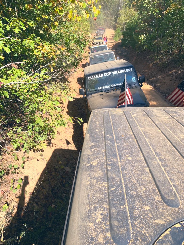 CullCoWranglers's tweet photo. It’s always best to ride with friends!
#Cullman #CullmanCoWranglers #Jeep #JeepWrangler https://t.co/Im1aUpKm5w