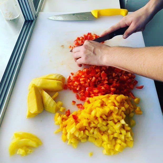 Doesn’t get much fresher than this! Homemade #mangosalsa for our #perchtacos being prepped #oldcut #longpoint #foodtruck #longpointbay ift.tt/2Oe38Ju