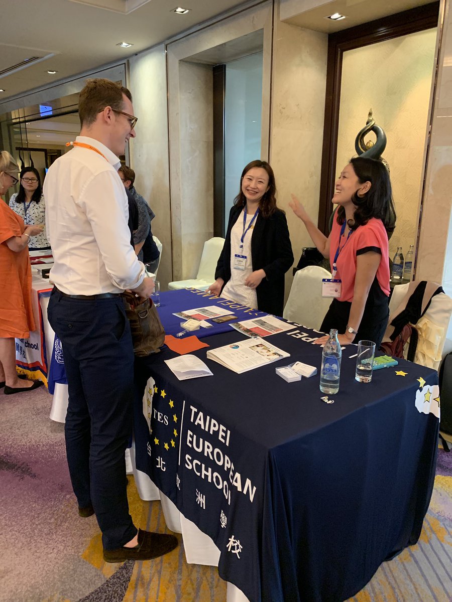 A fantastic two days at the 5th annual CIS-EARCOS Institute on International Admission &amp; Guidance. Thanks to the 500+ attendees from 35 countries for participating &amp; sharing important regional knowledge to help support students in Asia <a href="/CISEducation/">Council of International Schools</a> <a href="/EARCOSORG/">EARCOS</a> #CISEARCOSInstitute