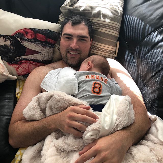 RealtorVReese's tweet photo. My little man rocking his Dads rec hockey team @growler_haus #growlerhaushockey #newborn #fatherandson https://t.co/qu6uUYkZlY https://t.co/4qiYzrpCDm