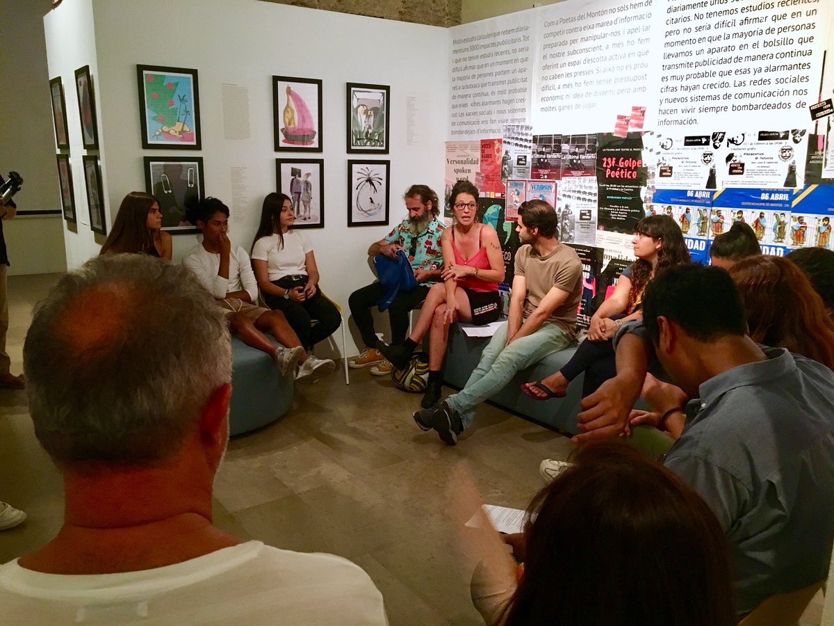 centredelcarme's tweet photo. 🎤✨Vesprada de micro obert i xarrada dins del projecte expositiu #Paraulapoder amb la trobada ‘Cultura contra la Intolerància’🗣
👉Demà a les 18 hores: Trobada ‘Cultura, Feminismes i Moviments Socials’
ℹ️ + info: https://t.co/TYMiLeRP3b
✅ Entrada gratuïta https://t.co/RWy785a3C5