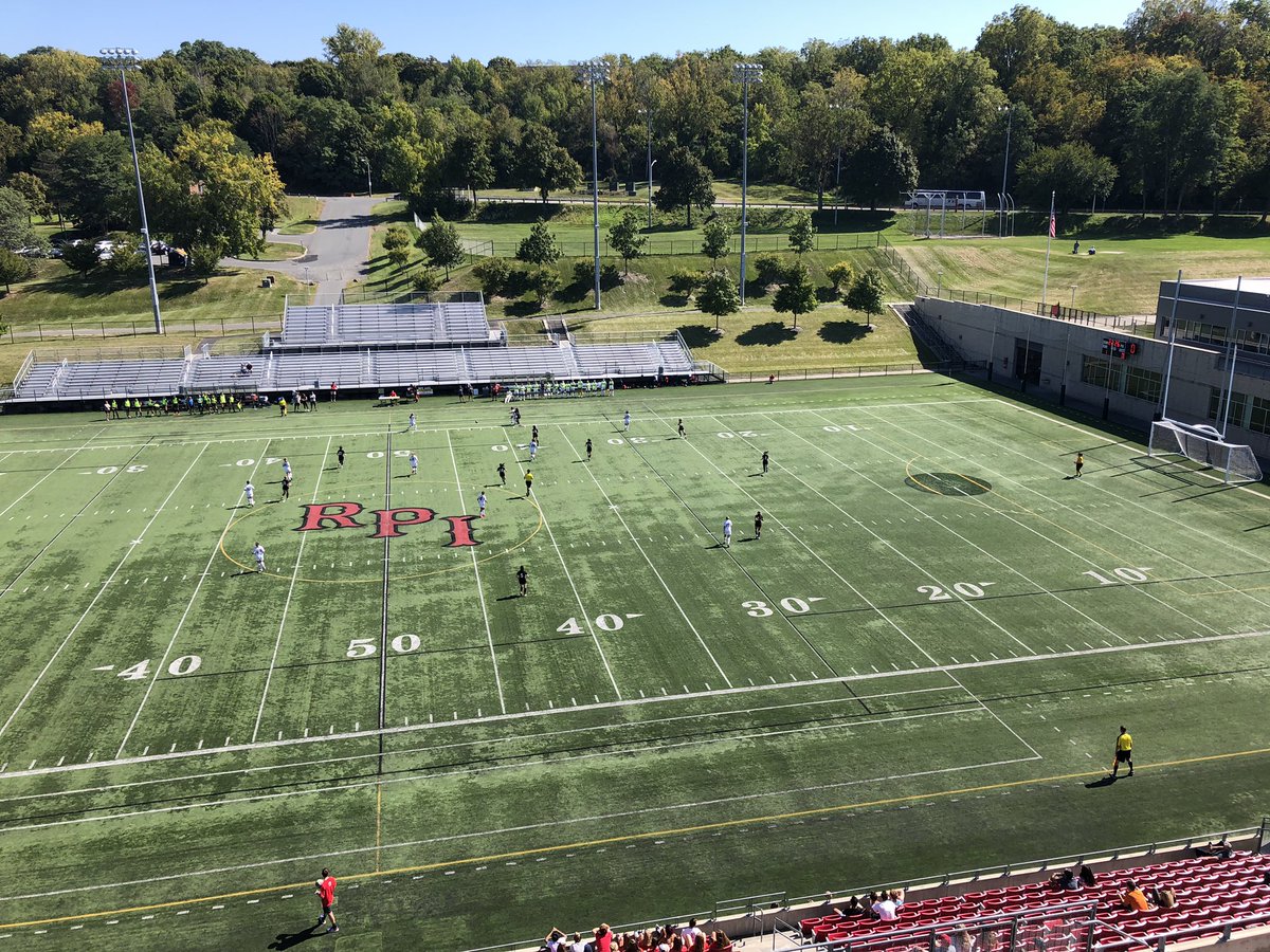 PerryLaskaris's tweet image. Saturday tripleheader underway! #RPIWS