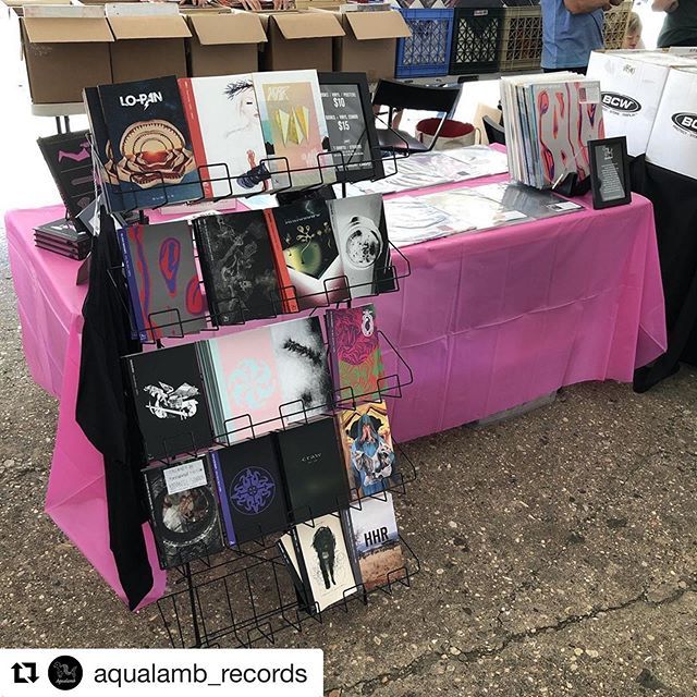 DescenderNYC's tweet photo. @aqualamb_records is at the @bkflearecfair at @smorgasburg #Freetees #records #books #recordfair #brooklyn #metal #doom #posthardcore #psych #noiserock https://t.co/9c2q6VRYdK https://t.co/au7M03ITXx