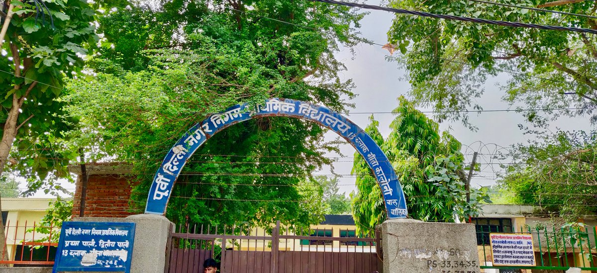 IamTreepathi's tweet photo. Project #GreenSchools

Tree Plantation at #EDMC Prathmik School Geeta Colony. 
We creating a #Green, pollution-free and healthy #DelhiNCR. Thank u @mycarmesi for supporting our #GreenDelhi Green Schools tree plantations under your #CSR 

#FreeTreePlantation #GreenYatra https://t.co/KQbJEdCYfZ