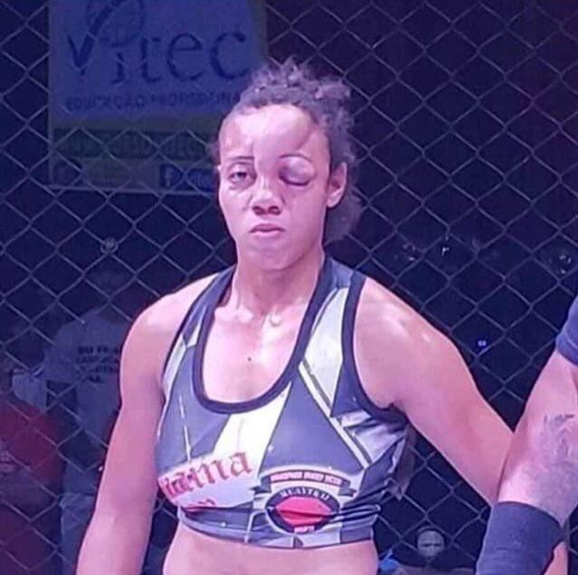 LynneMcCarthy's tweet photo. When you accidentally snort a drumstick 🍗 https://t.co/wmICqpL9EU