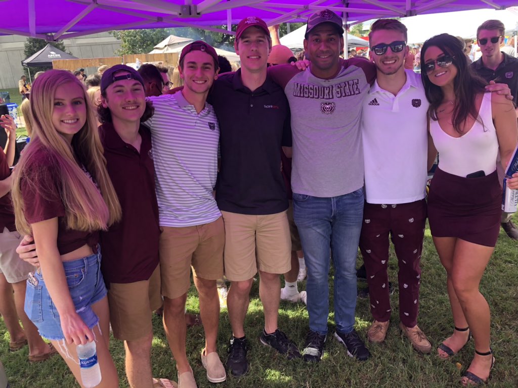 Dana Ford tweet media