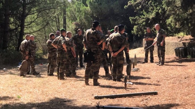 CDC1REG's tweet image. [SÉMINAIRE CONTRE-IED]
Le #1REG a organisé cette semaine un séminaire C-IED aux profits des officiers référents du domaine MUNEX du #3eRAMa, du #1erSpahis, de la #13DBLEofficiel, du #21erima, du #2eREIofficiel et du #1REC.