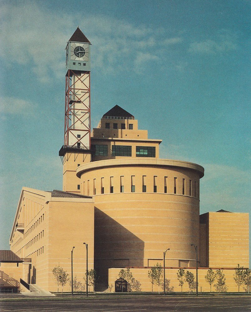 Mississauga City Hall, Mississauga, Canada, Jones & Kirkland 1982-7