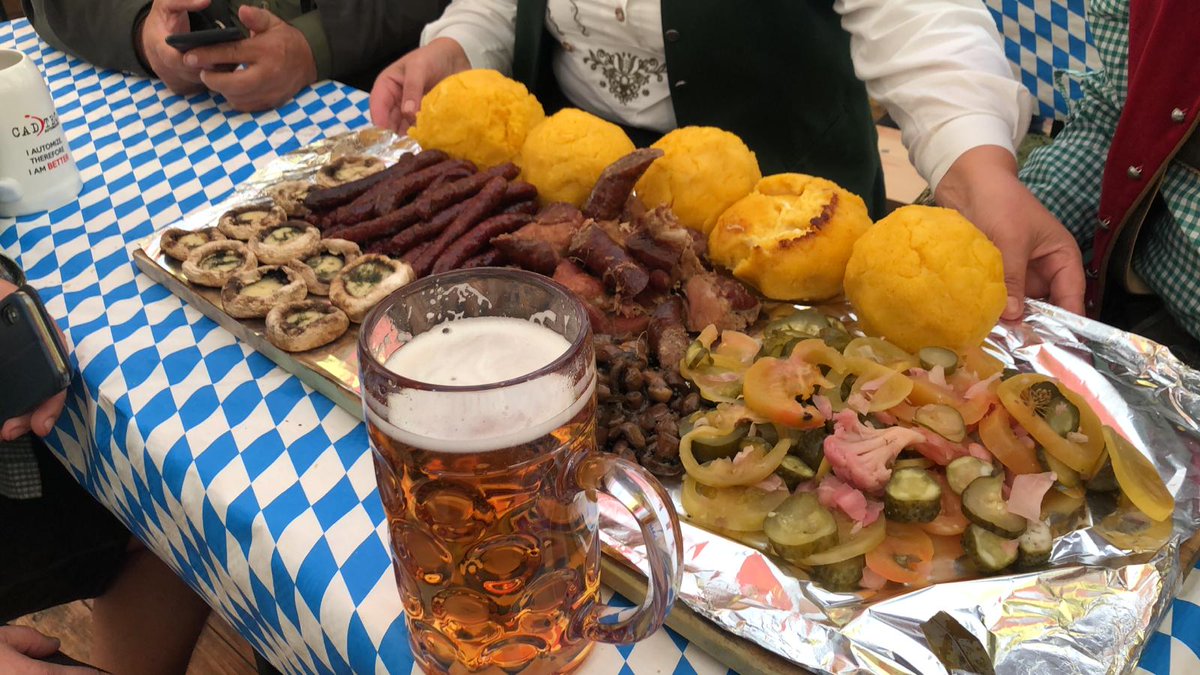 horiabogdavos's tweet image. Ceva vegan, ușor, din #Bucovina 🇷🇴 #GuraHumorului