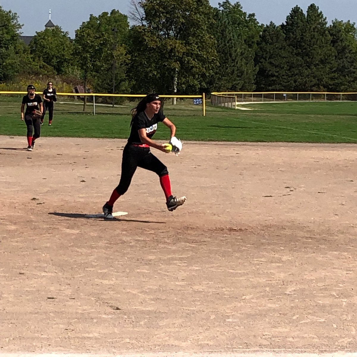 UTM2K4GTANorth's tweet photo. It’s game day! Go Rev! ⁦@UTMFastpitch⁩ https://t.co/5d1mYdubvj