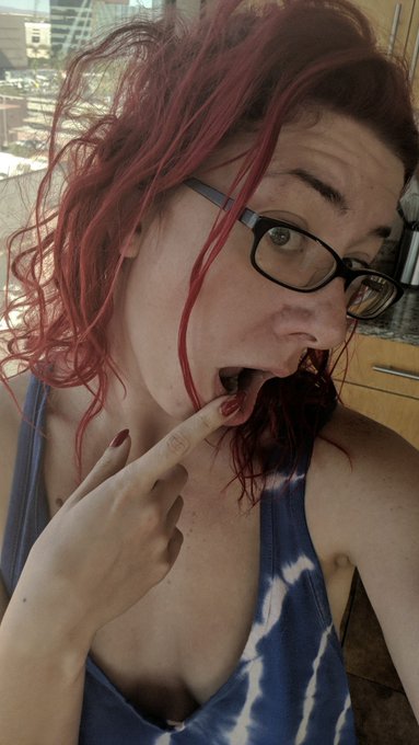 Today's bedhead https://t.co/w0DQVgkVVb<a href="/tag/trickpics"class="tags"><span>#trickpics</span></a>