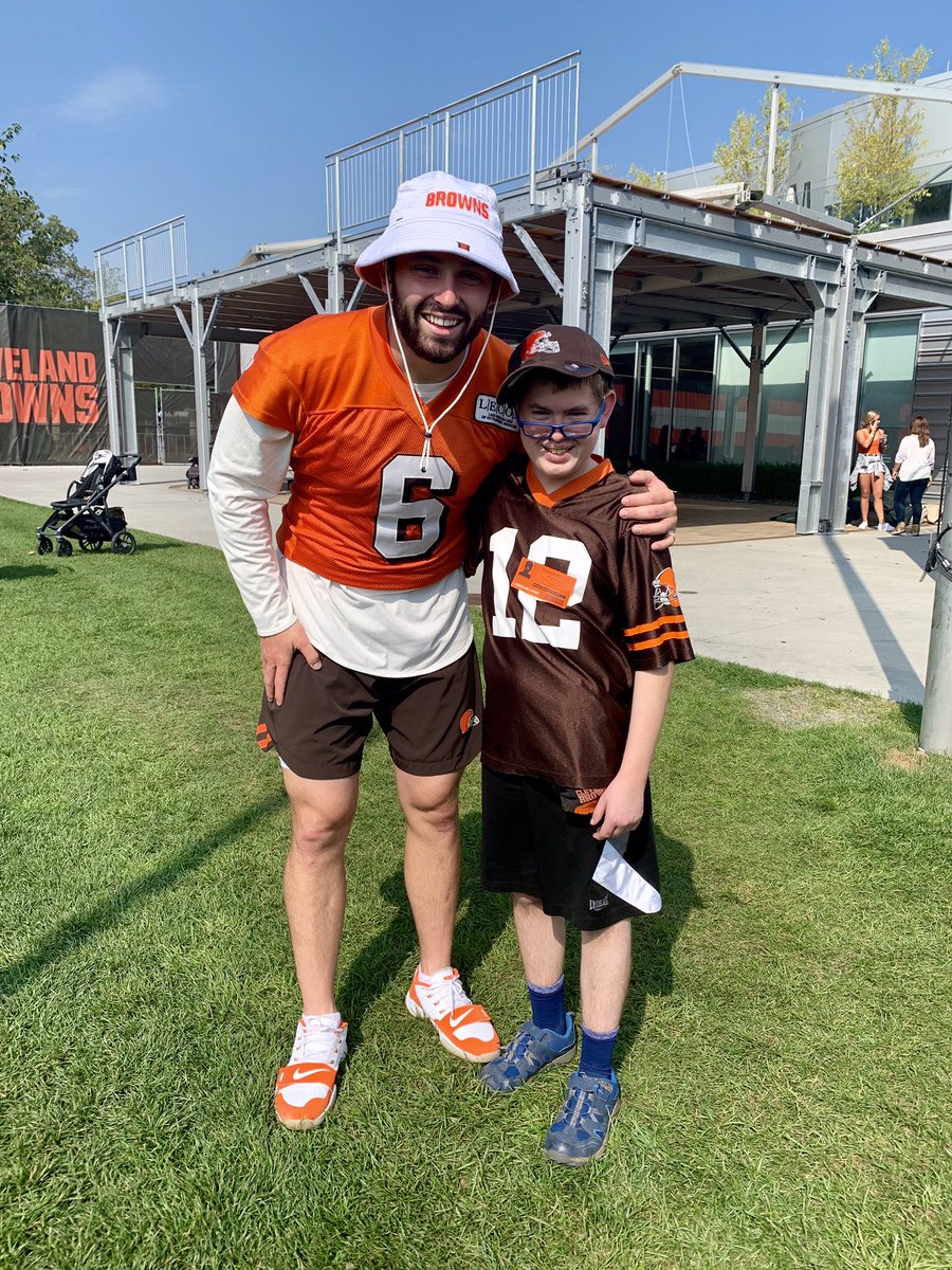 BrownsGiveBack tweet media