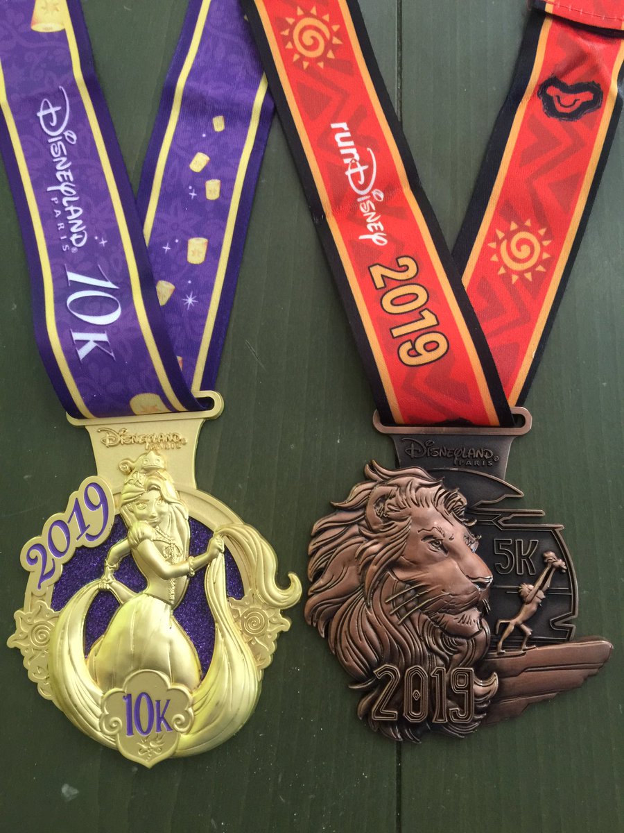 Pippin1964's tweet photo. I did it ! #DisneyRun #DisneyRun5K #DisneylandParis5k #DisneyRun10K #DisneylandParis10K #SoMuchFun . #ReadyForThe20K ? No . @DisneylandParis https://t.co/Nq9LxfX5iy