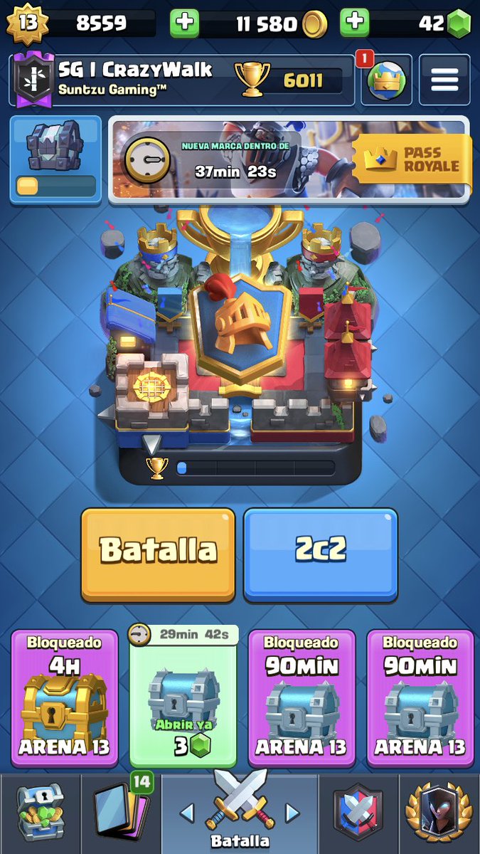 Volviendo a este juego😻 msi saben de clanes competitivos díganmelos😋