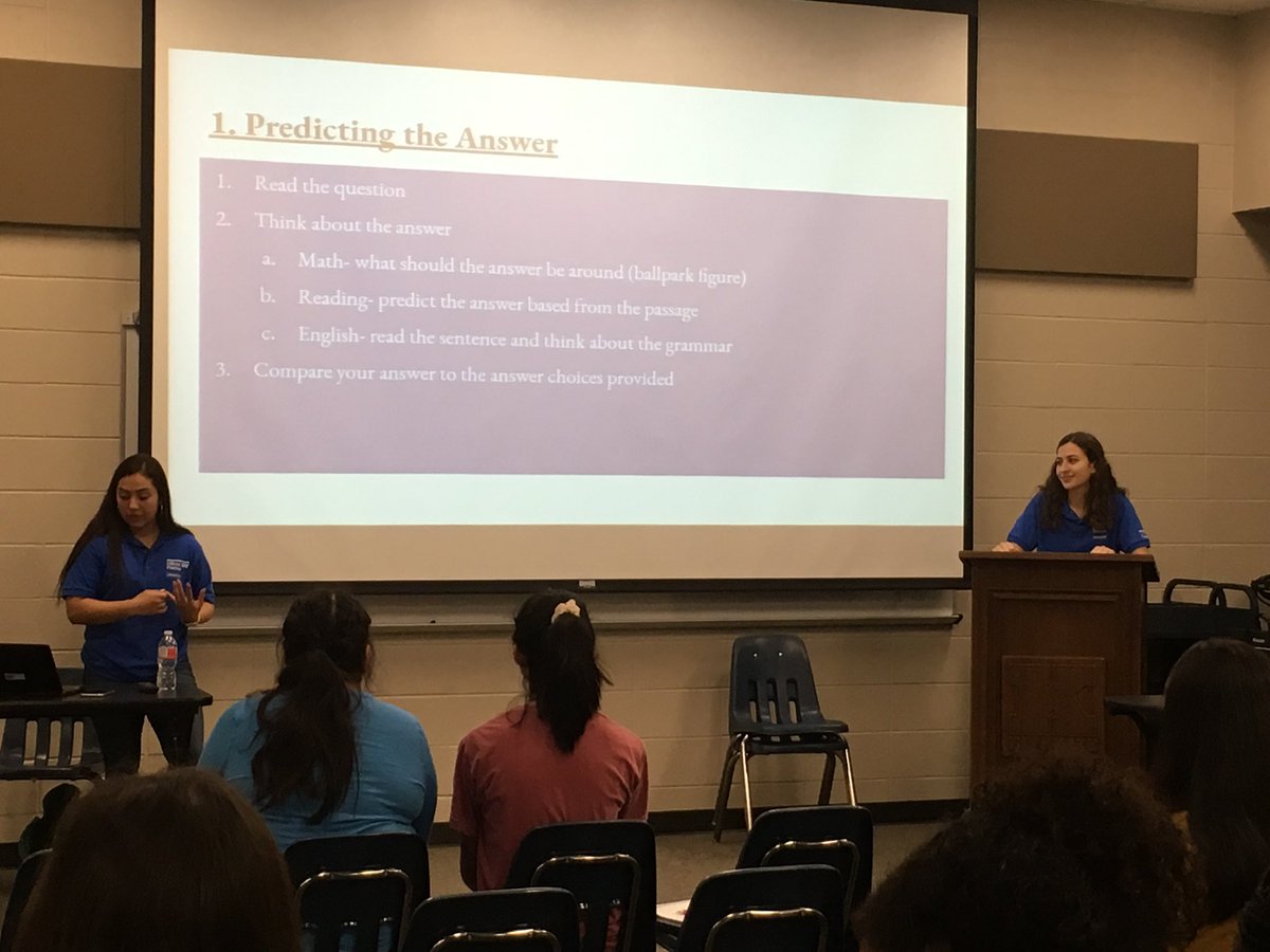 KleinOakSATprep's tweet photo. Bootcamp session #2 complete! Two of our Oak ambassadors worked alongside KF, KC, KCain, &amp; Klein to share their presentations this morning! @ImeeElizabeth @KleinOak https://t.co/pCK2fJVm0T
