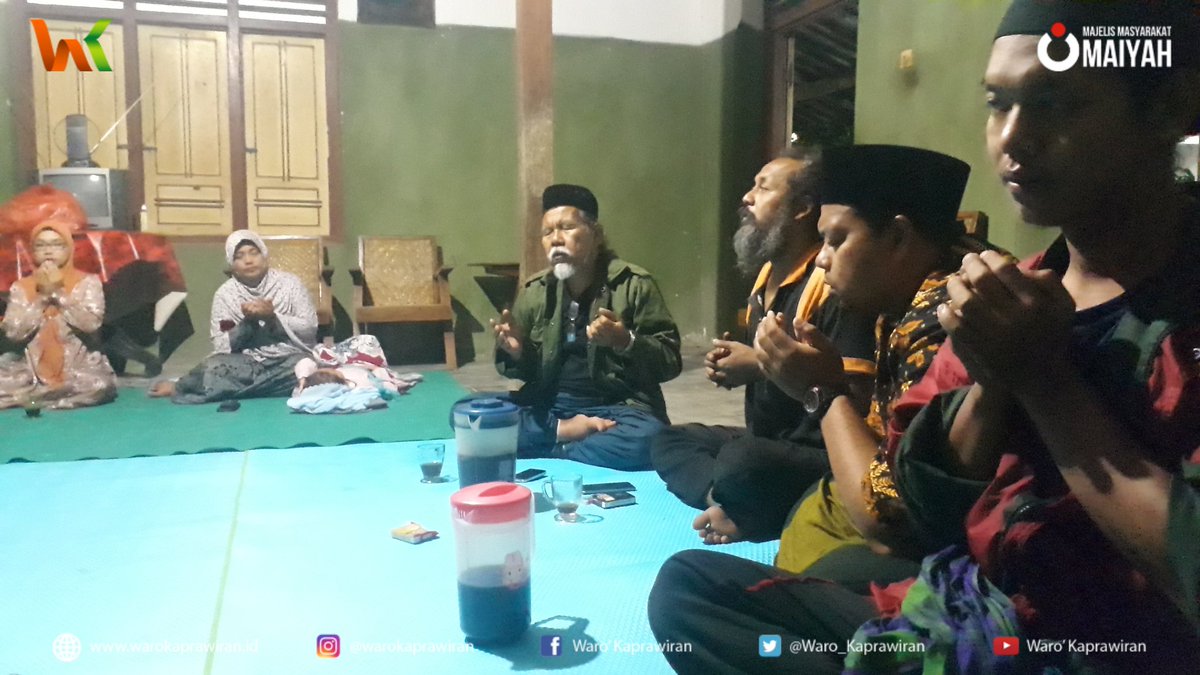 Waro_Kaprawiran's tweet photo. Selanjutnya Do'a dipimpin oleh Ustad Arif, semoga berkah dan terus istiqomah. Amin #WKSept https://t.co/O57boSpr6i