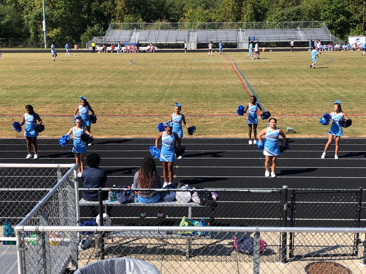 Great job ⁦<a href="/cburgjvcheer/">CHS JV Cheer</a>⁩ supporting the boys soccer team this morning! ⁦<a href="/CHSCoyotes/">Clarksburg Athletics</a>⁩