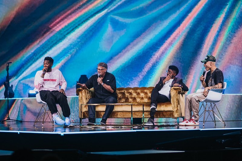 susiecarmikeee's tweet photo. We showed up! And God showed out.
All you have, is all you need. ✨
Literally probably my best week in a very long time. It’s been over a week and I’m still overwhelmed in joy.
@transformtulsa #ThisIsV1 #TransformationConf19
Can’t wait for #CrazyFaithTour in ‘20. https://t.co/ELTaYaLlEA