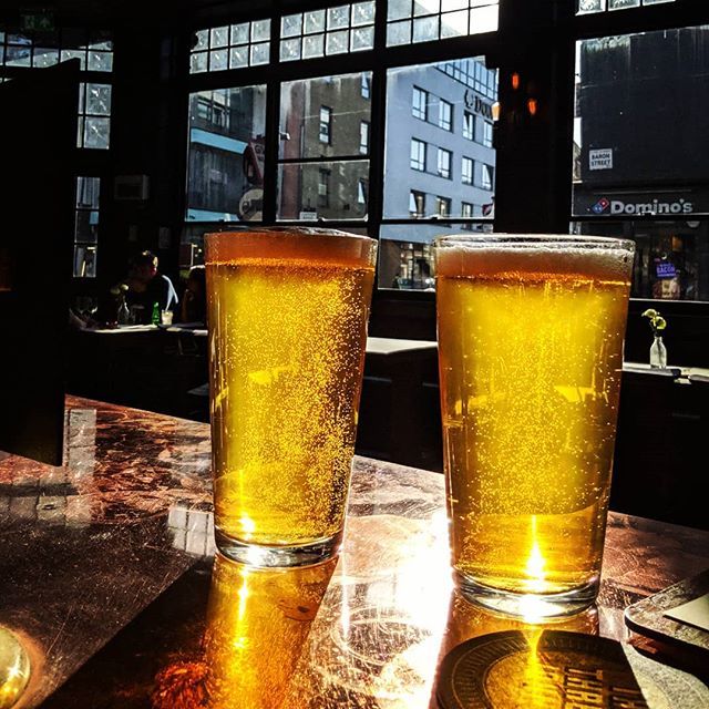 Relaxed, feeling good chilling in the sun. What are you waiting for? The beer is here ready and waiting. *
*
*
*
*
#saturdaybeer #craftbeer #sunshine #waitingforyou