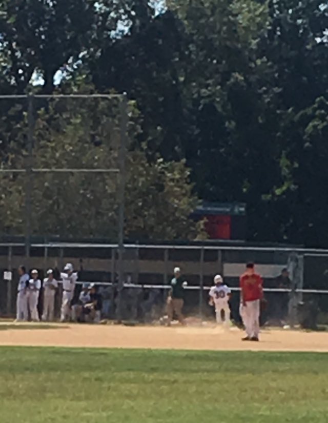 DPinketti's tweet photo. Beautiful day to watch Fall Baseball @Ridley #30danielpinketti https://t.co/faWksu3F4G