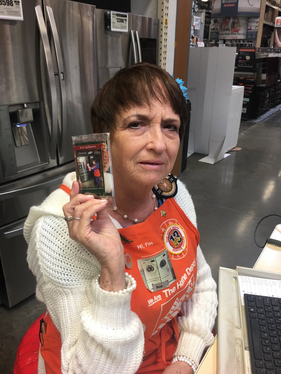#HD8408grandslam Sue with her card, Great job in D70, Sue!