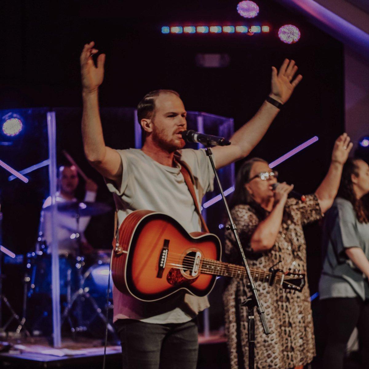 ocoeegt's tweet photo. We are ready to worship with you tomorrow at all four of our campuses! 
——
Central Campus: 8:30am | 10am | 11:45am 
East, Four Corners, Español: 11am
——
https://t.co/SKfB7oRVws https://t.co/xYUbRj9LKU