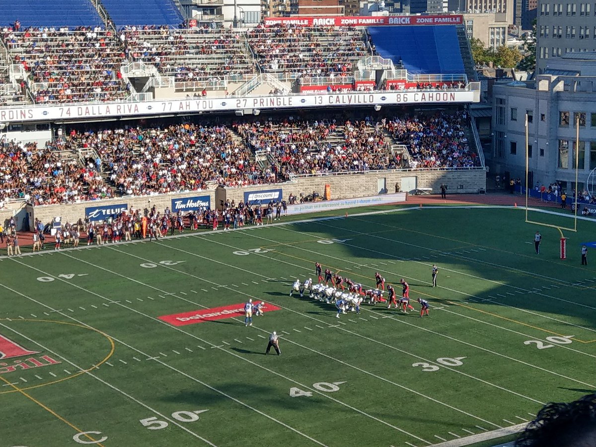Best way to spend a sunny Saturday afternoon on the last weekend of summer in beautiful Montreal <a href="/MTLAlouettes/">Alouettes de Montréal</a> game!