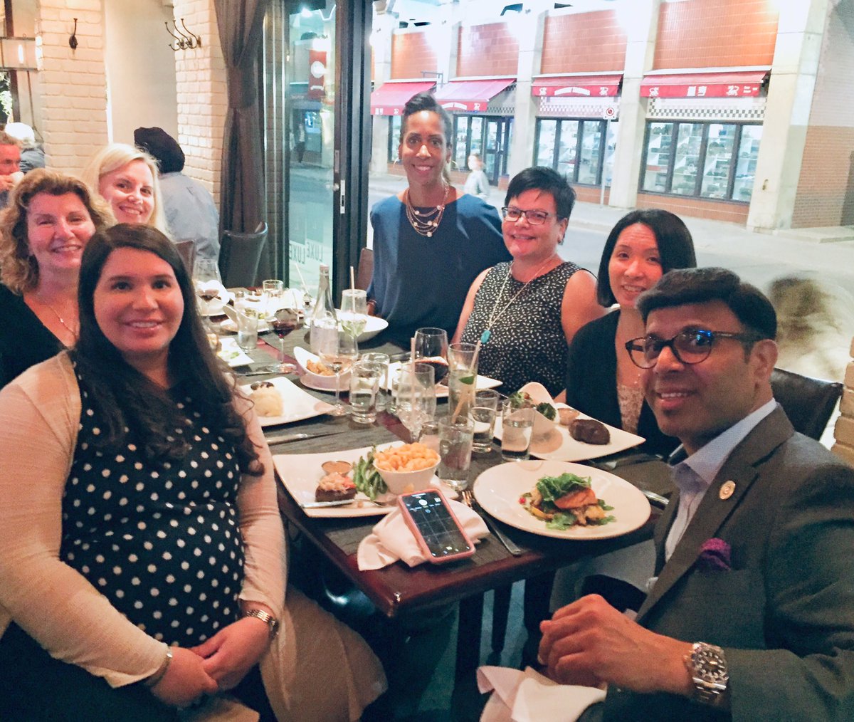 drzahrasharif's tweet photo. Great opportunity to learn new research on fertility therapies, network and spend time in beautiful Ottawa!!! #CFAS2019 https://t.co/FYkq17XEQ4