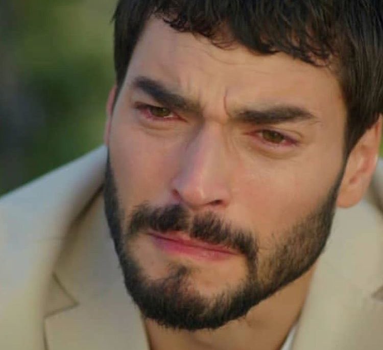 Bu sahne beni çok üzdü 😕 #hercai