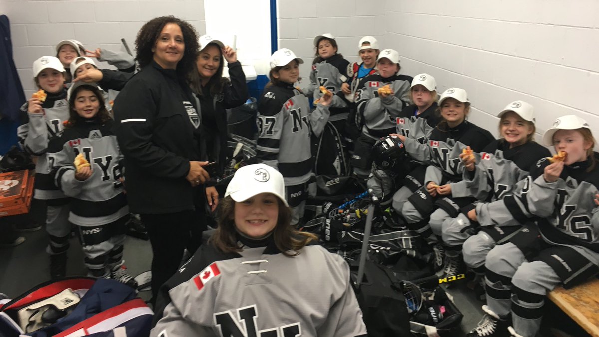 PWHLPA's tweet photo. The North York Storm rocking their @TeamSheIS 🧢 

Thank you for sending the girls to the #DreamGapTour https://t.co/hfG9flETBE