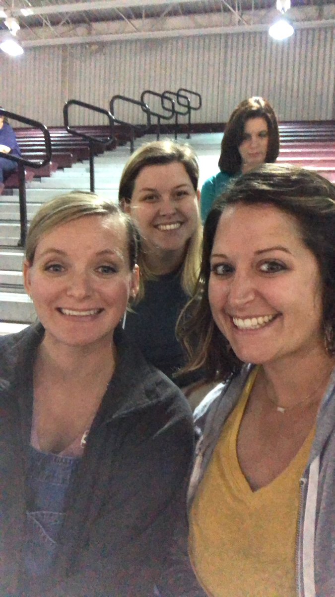 jenamattison1's tweet photo. MES getting TNTed #tntcon21 @wbrown3313 @kreulet2 https://t.co/bXaAZRc2Po
