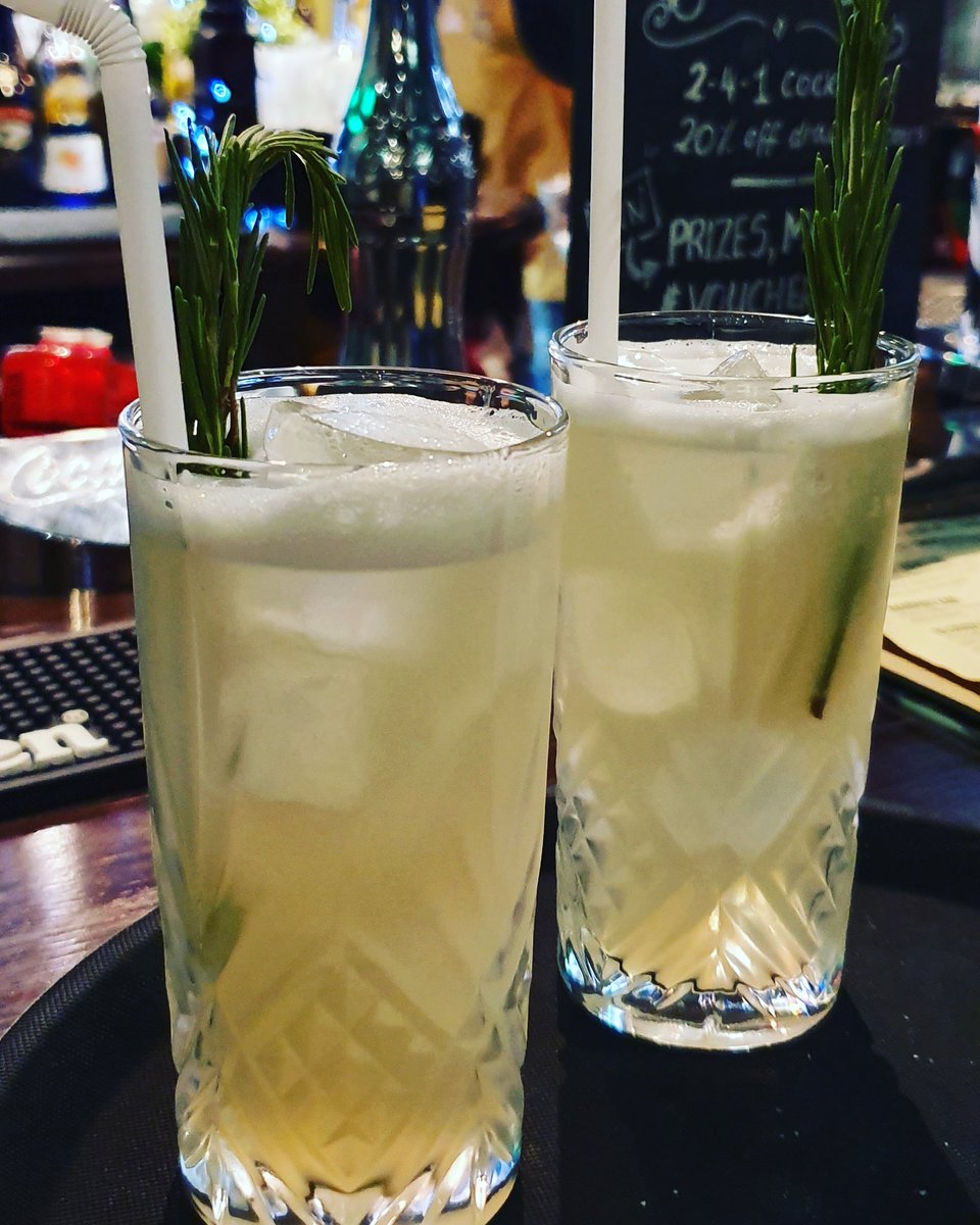 TheMarketTap's tweet photo. Weekends call for cocktails 🍸🍸 The Market Tap. Market Street. Preston #cocktails #prestonmarkets @preston_pub https://t.co/KadG1M5uhd