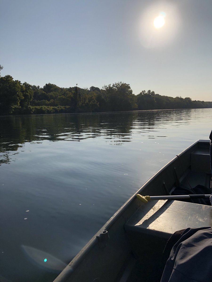 JRHS_Rowing's tweet photo. Beautiful morning on the river with our Learn to Row group #rapidpride https://t.co/mgi1DDRAvd