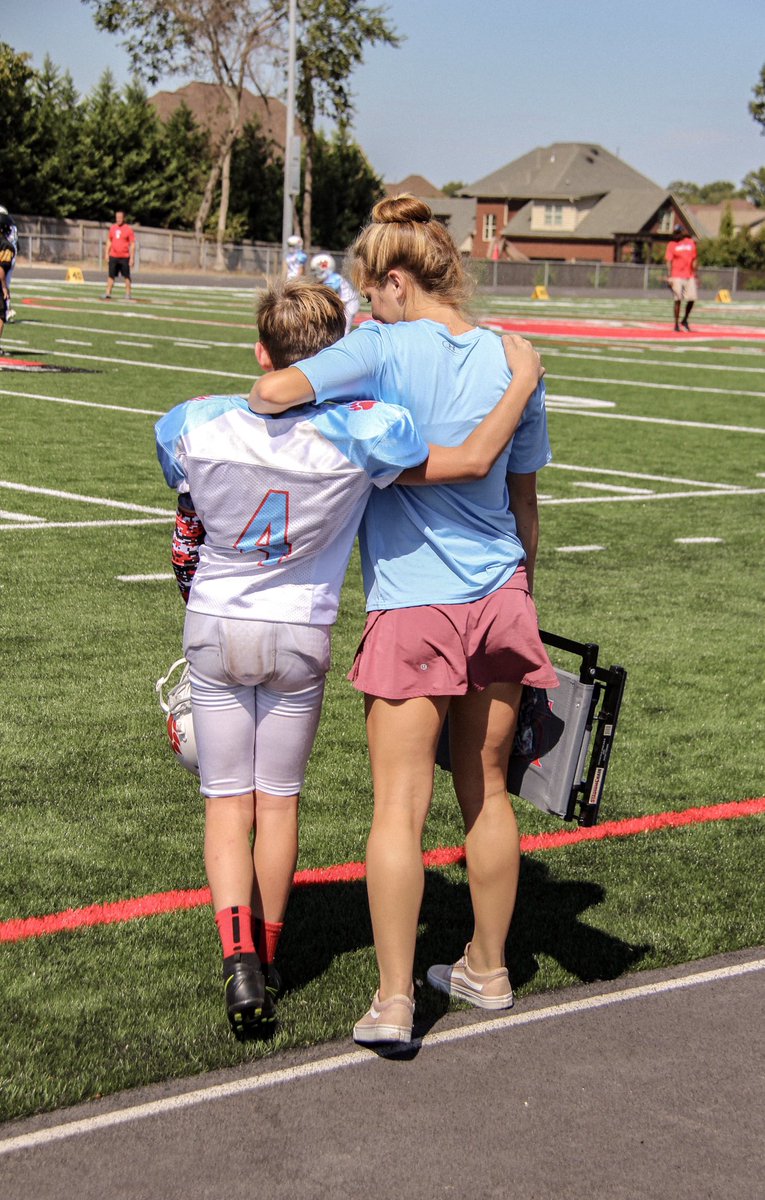 morgan7english's tweet image. Love watching this kid play more than anything... 🖤 #2touchdowns