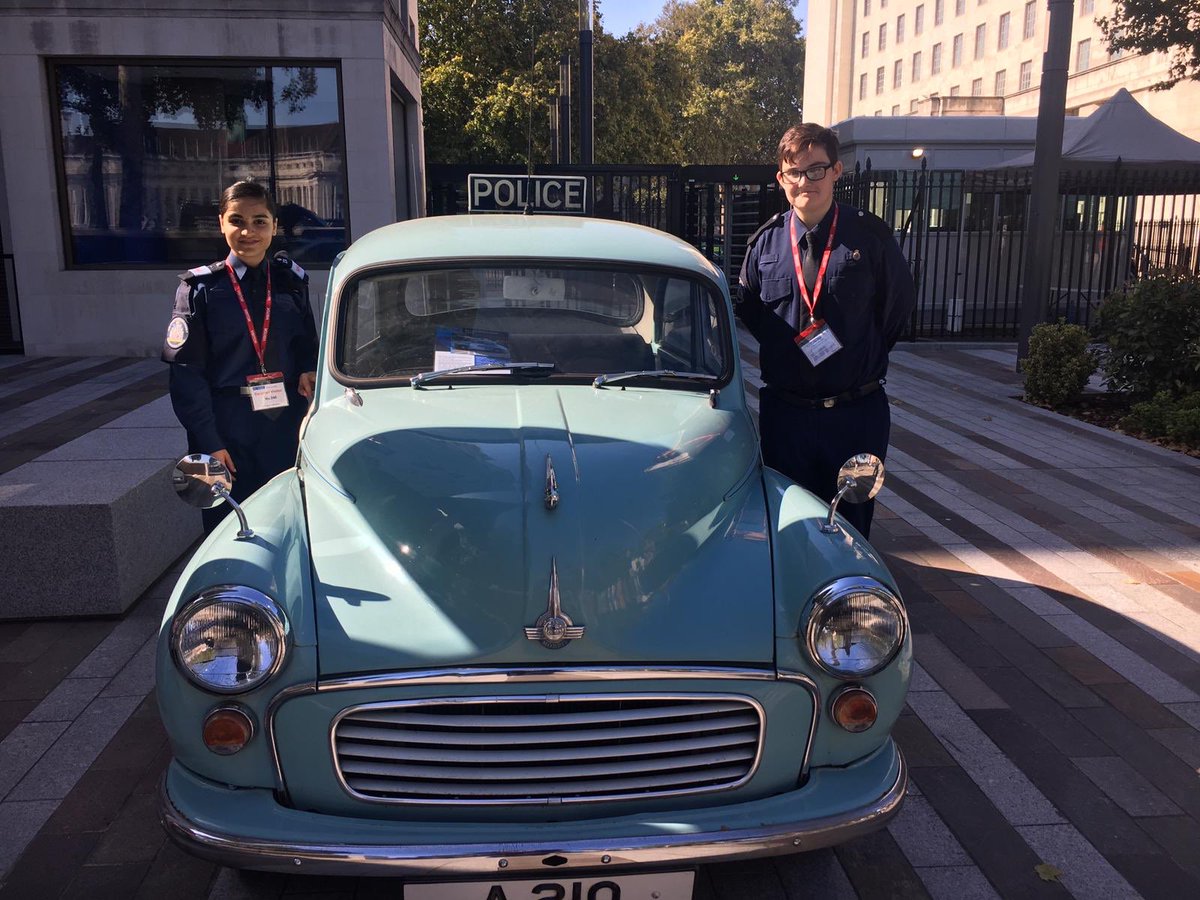 EalingVPC's tweet photo. Ealing VPC for the second time in as many weeks were honoured to assist at an Open House event at New Scotland Yard. This time the cadets, were escorting guests around on a guided tour of the building. A rare opportunity that very few people are able to do. A great day had by all https://t.co/BLNSMy7x8Q